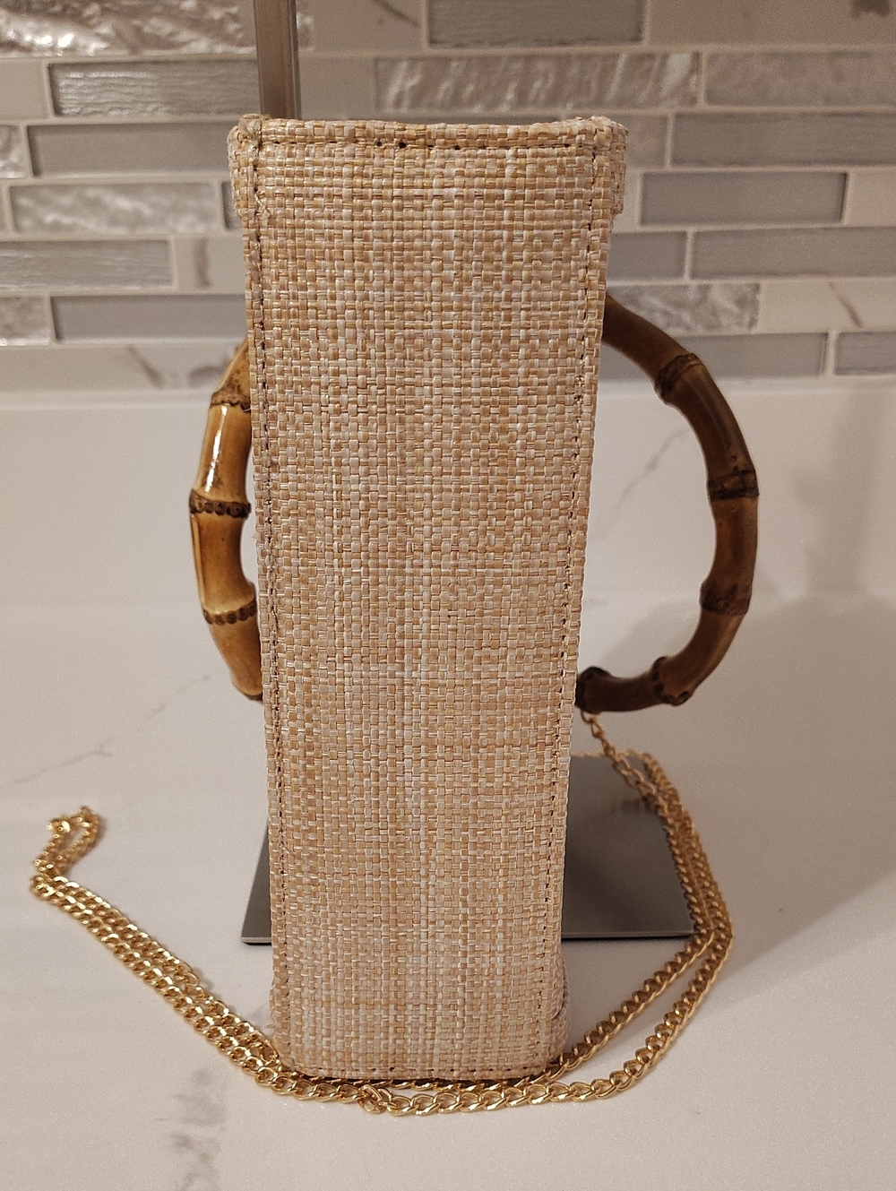 NWT Tommy Bahama Woven Straw Tote w/ Bamboo Handles - Picture 5 of 9